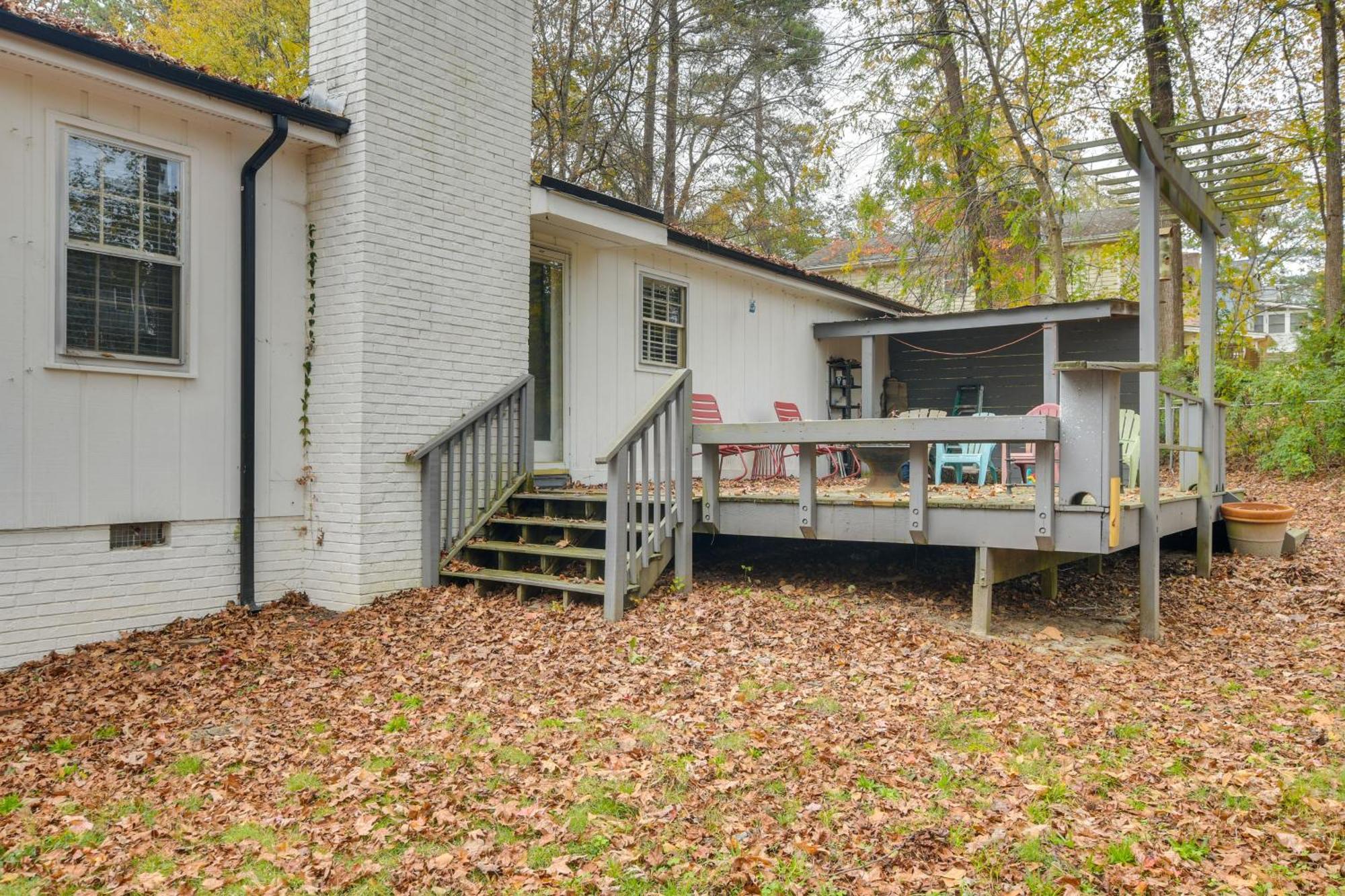 Serene Family Home With Deck In Knightdale! Exterior photo